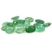 Oval cut 5.90ct 17pc Zambain Emerald set