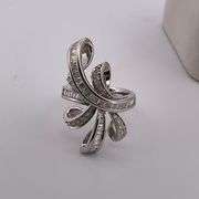 CERTIFIED BRAND NEW 18K WHITE GOLD DIAMOND RING