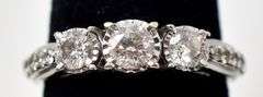 Stunning 14K White Gold Diamond Ring