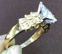 Fascfascinating 14K Yellow Gold Engagement Ring with Marquise Natural Diamond