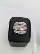 BRAND NEW 18K WHITE GOLD DIAMOND BAND / RING