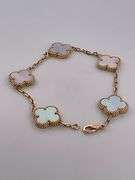 CERTIFIED BRAND NEW 18K YELLOW GOLD CLOVER LEAF BRACELET