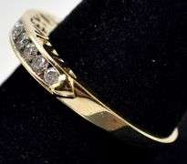 Loving 10k Yellow Gold Diamond "I Love You" Ring