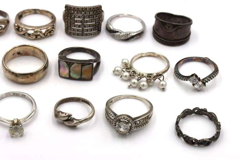 Group lot of Vintage 925 sterling silver rings