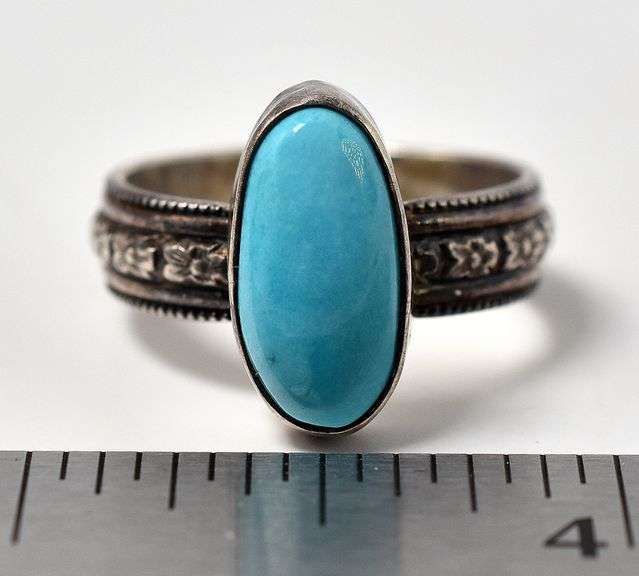 Turquoise Ring with Floral Design in Sterling Silver