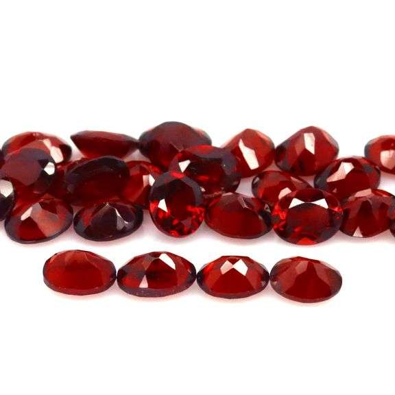 Classically colored! 14.10ct UNTREATED Spessartite Garnet set!