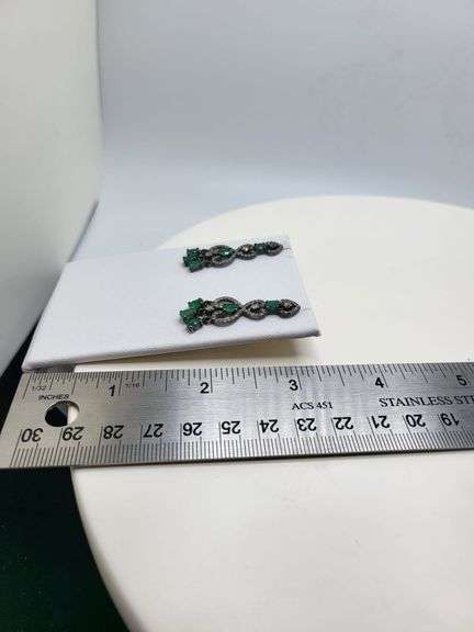Handmade Elegant Earrings with 2.5ct Natural Colombian Emeralds & 1.5ct Diamond Accents