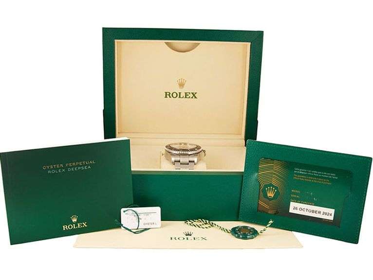 Rolex Sea-Dweller 126660, 44mm, Black Dial, Stainless Steel watch
