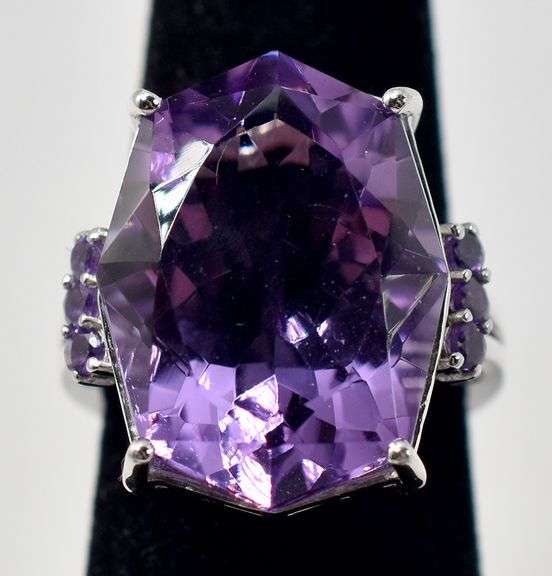 Amethyst Gemstone Ring in Sterling Silver