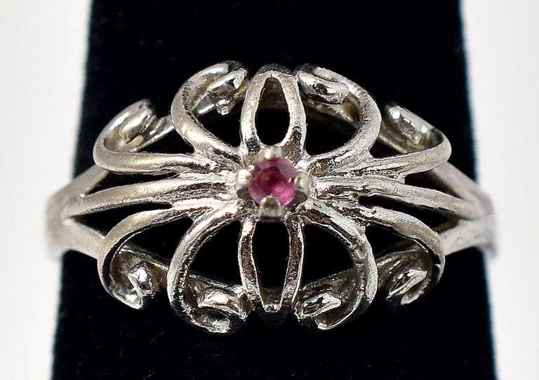 Cute Ornate Ring with Pink Gemstone in Sterling Silver