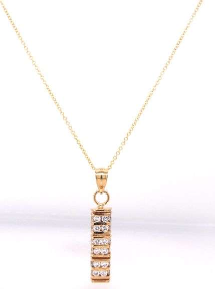 14kt Yellow gold 0.70ctw diamond bar pendant on chain