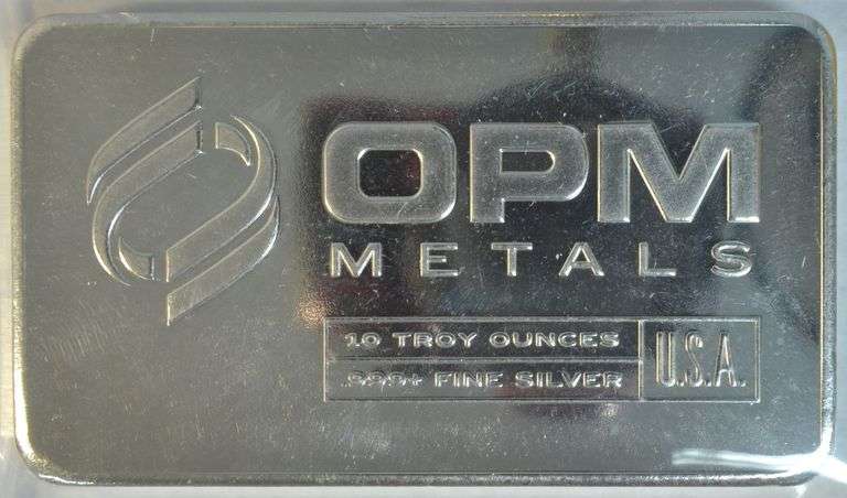 Great poured pure .999 Fine Silver 10 Troy Oz 'Eagle' bar in plastic