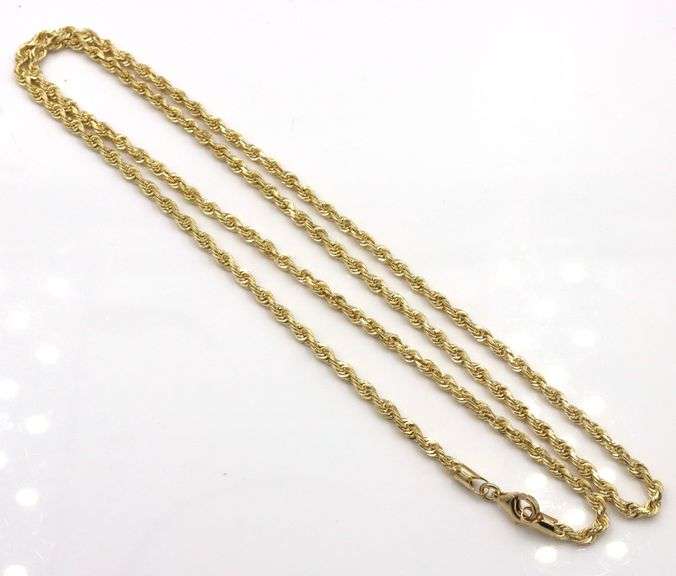 14kt Yellow gold rope chain necklace