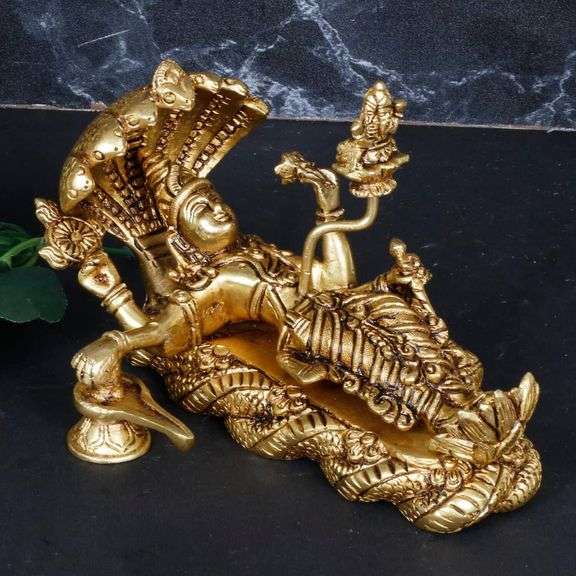 Lord Ranganatha Swamy Vishnu Resting on Sheshnag