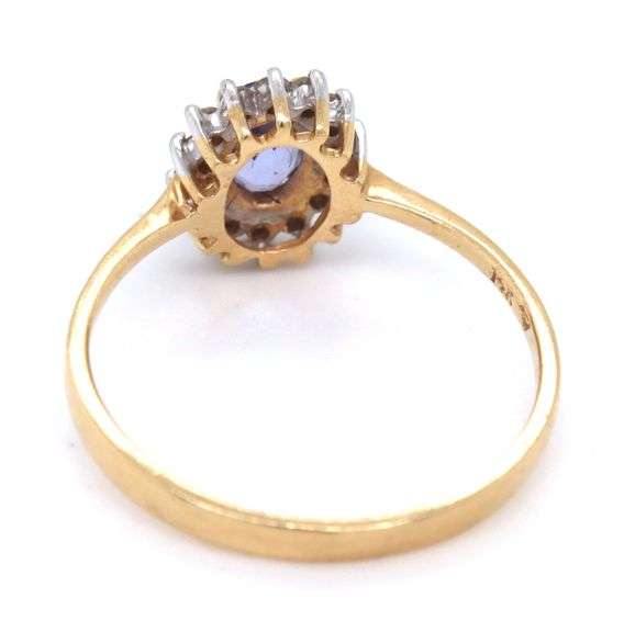 14kt Yellow gold Tanzanite and diamond ring