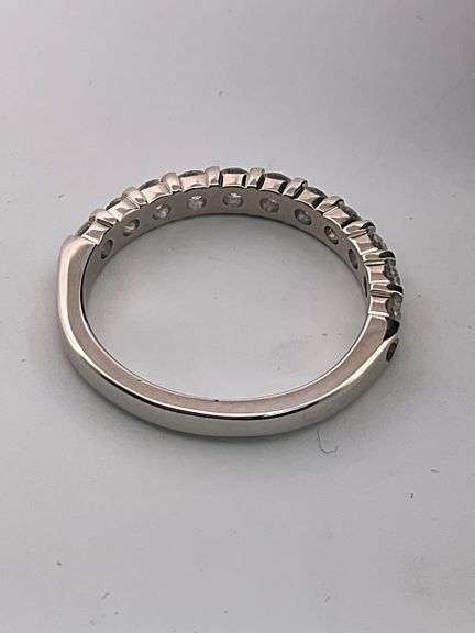 CERTIFIED BRAND NEW 14K WHITE GOLD DIAMOND BAND