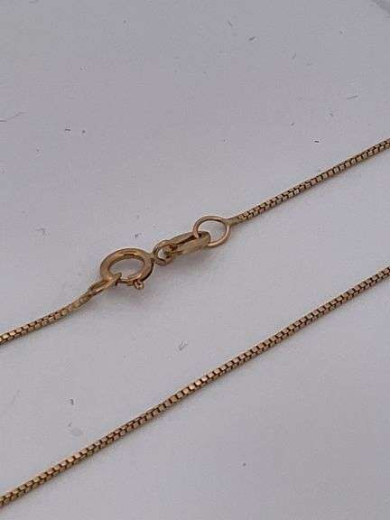 CERTIFIED 14K YELLOW GOLD NECKLACE WITH DIAMOND PENDANT