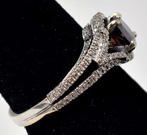 Beautiful 18k White Gold  1.02CTS Chocolate Diamond Ring