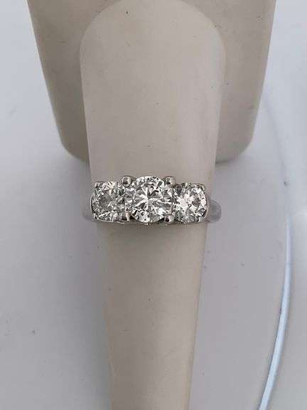 CERTIFIED BRAND NEW 14K WHITE GOLD DIAMOND RING