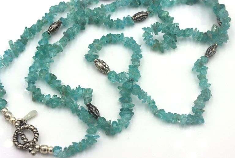 Aquamarine blue green stone bead Ethnic necklace