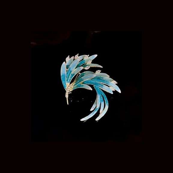 14K Gold Phoenix Tail Feather Brooch