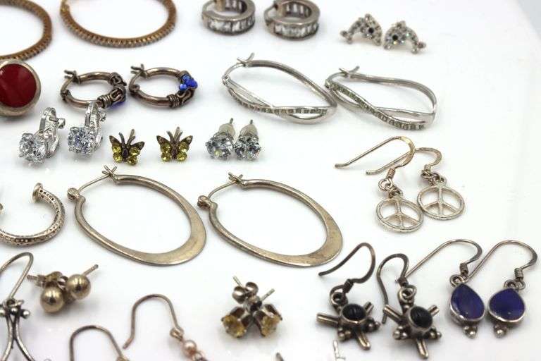Group lot of Vintage 925 sterling silver earrings