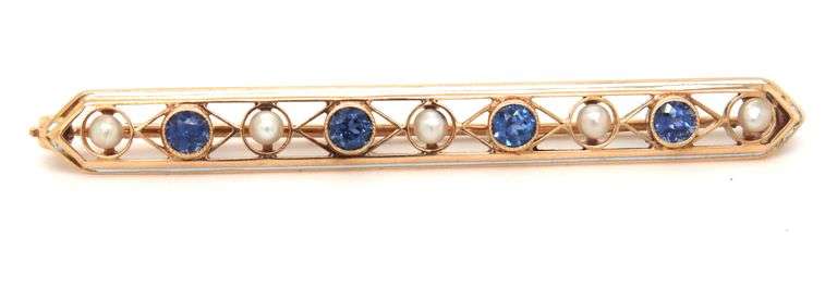 Antique Enamel, blue sapphire and pearl brooch in 14kt yellow gold