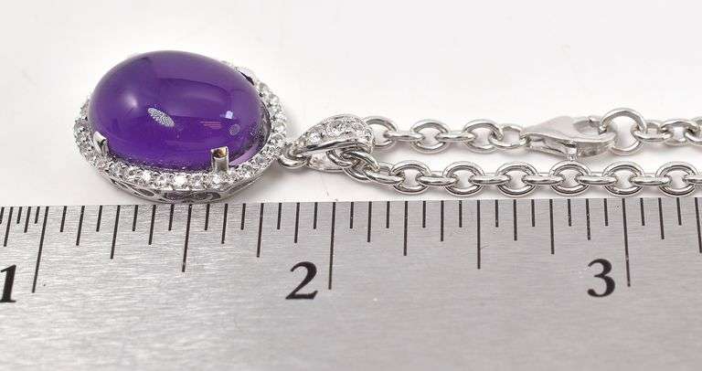 Delightful 7.42CTS Chalcedony & Colorless Sapphire Gemstone Pendant in Sterling Silver Necklace