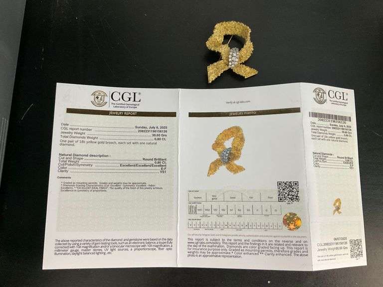 CERTIFIED 18K YELLOW GOLD AND DIAMOND BROOCH