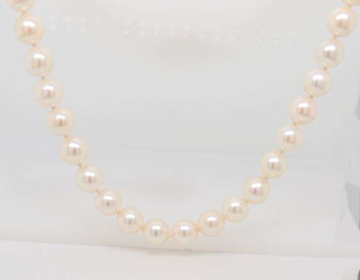 Elegant 6-6.5mm White Fresh Water Pearl Necklace