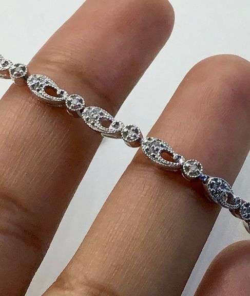 14K White Gold Antique Round Brilliant Cut Diamond Bracelet