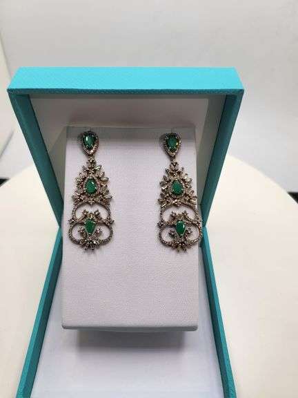 Handmade Elegant Earrings with 2.5ct Natural Colombian Emeralds & 3.00ct Diamond Accents
