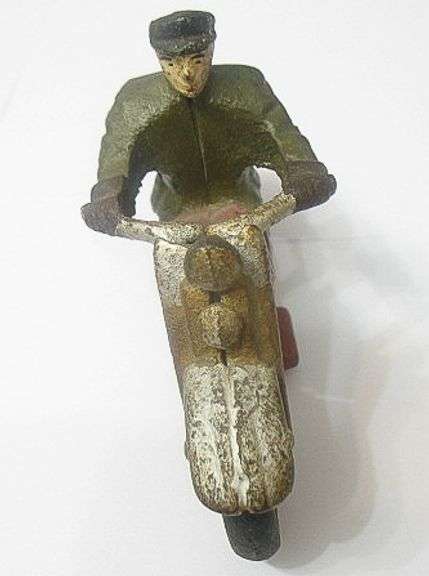 VINTAGE CAST IRON MOTORCYCLE