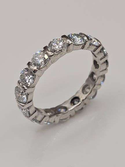 Beautiful 15 Count 7.25 Ctw White Ice Blue Lab Simulated Diamond Eternity Ring