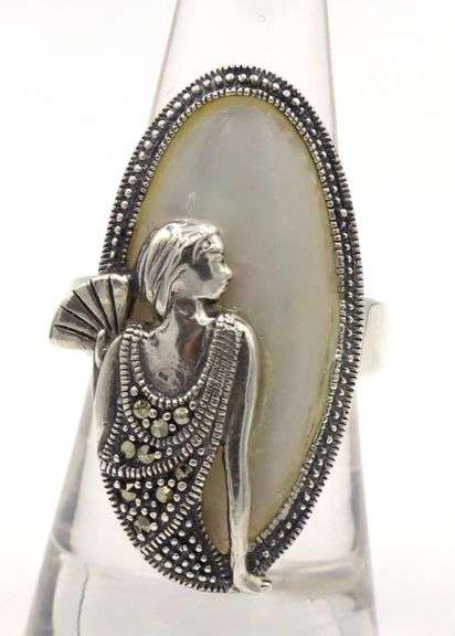 925 Sterling silver mother of pearl marcasite art deco ring