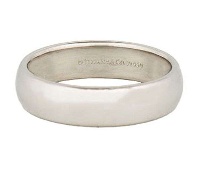 Tiffany & Co. Gents 6MM Forever Wedding Band Ring in Platinum