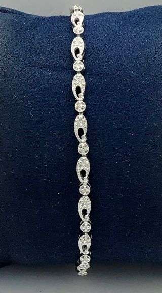 14K White Gold Antique Round Brilliant Cut Diamond Bracelet