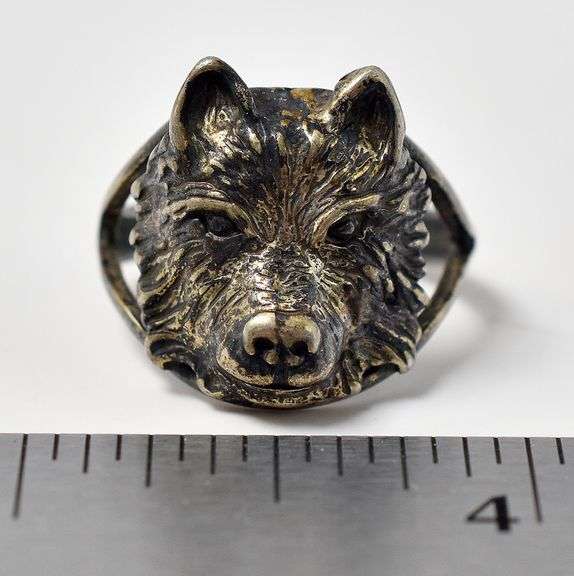 Wolf Head Ring in Sterling Silver