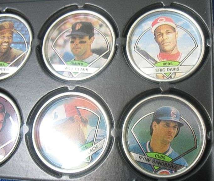 60 VINTAGE TOPPS BASBALL COINS