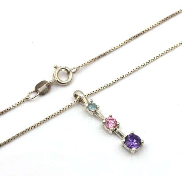 Group lot of 7 Vintage 925 sterling silver necklaces