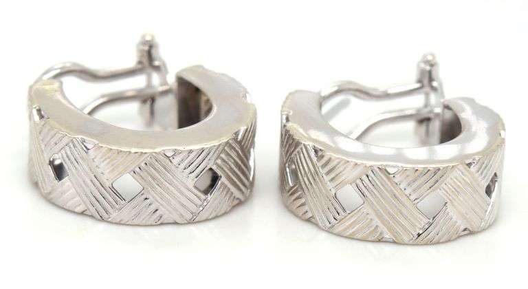 14kt White gold woven wide hoop earrings