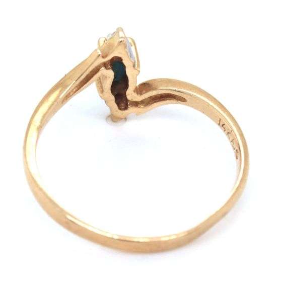 14kt Yellow gold marquise blue sapphire ring