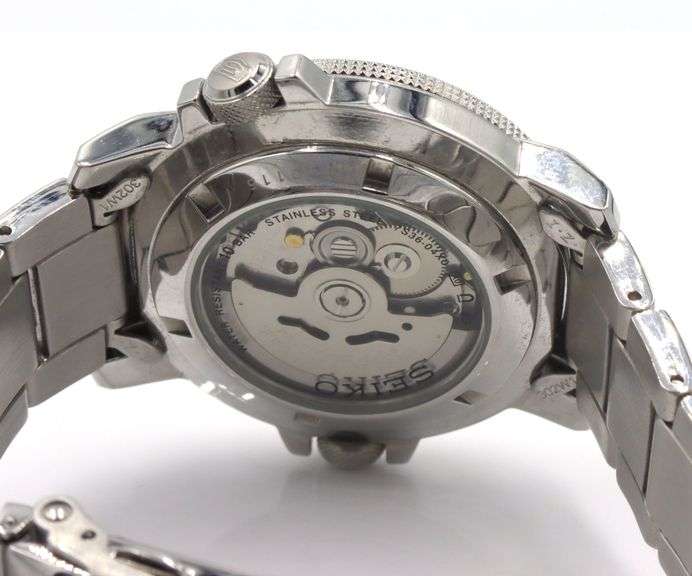 Seiko sport black dial automatic watch