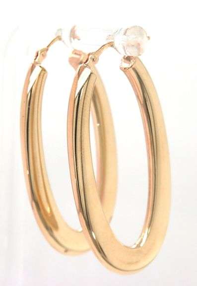 14kt Yellow gold oval hoop earrings
