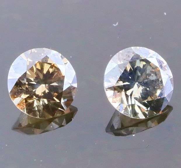 Non-stop flashing! 1.17ct lab created cognac Diamond set!