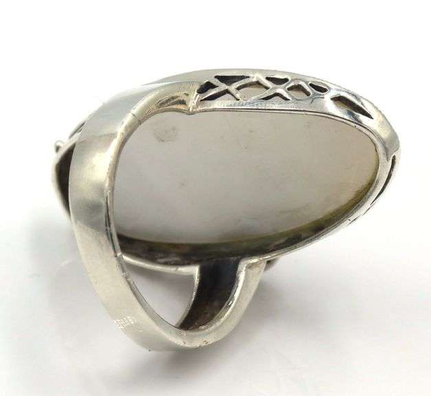 925 Sterling silver mother of pearl marcasite art deco ring