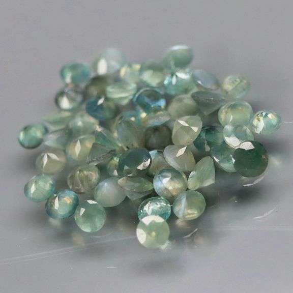 Extremely rare! 1.63ct color change Alexandrite set!