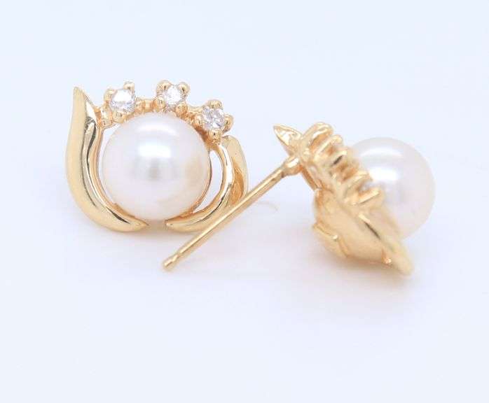 14kt Yellow gold 6mm pearl and diamond accent earrings