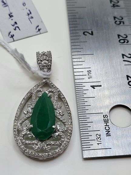 4.35ct Colombian Emerald Pendant with 0.72ct Natural Diamonds in Sterling Silver