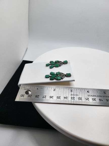 Handmade Elegant Earrings with 8.0ct Natural Colombian Emeralds & 0.5ct Diamond Accents
